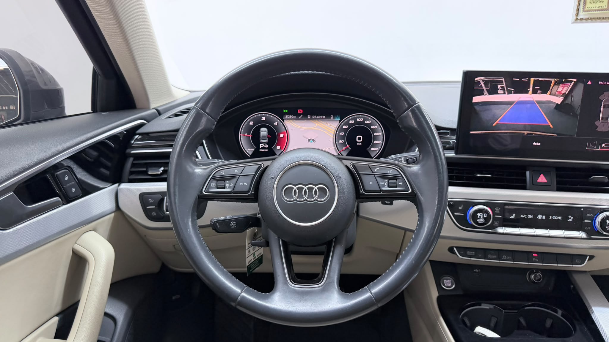 AUDI A4 11